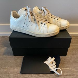 UK 5 Men / US 7.5 women (Unisex) Adidas Stan Smith x RAF Simons white sneaker